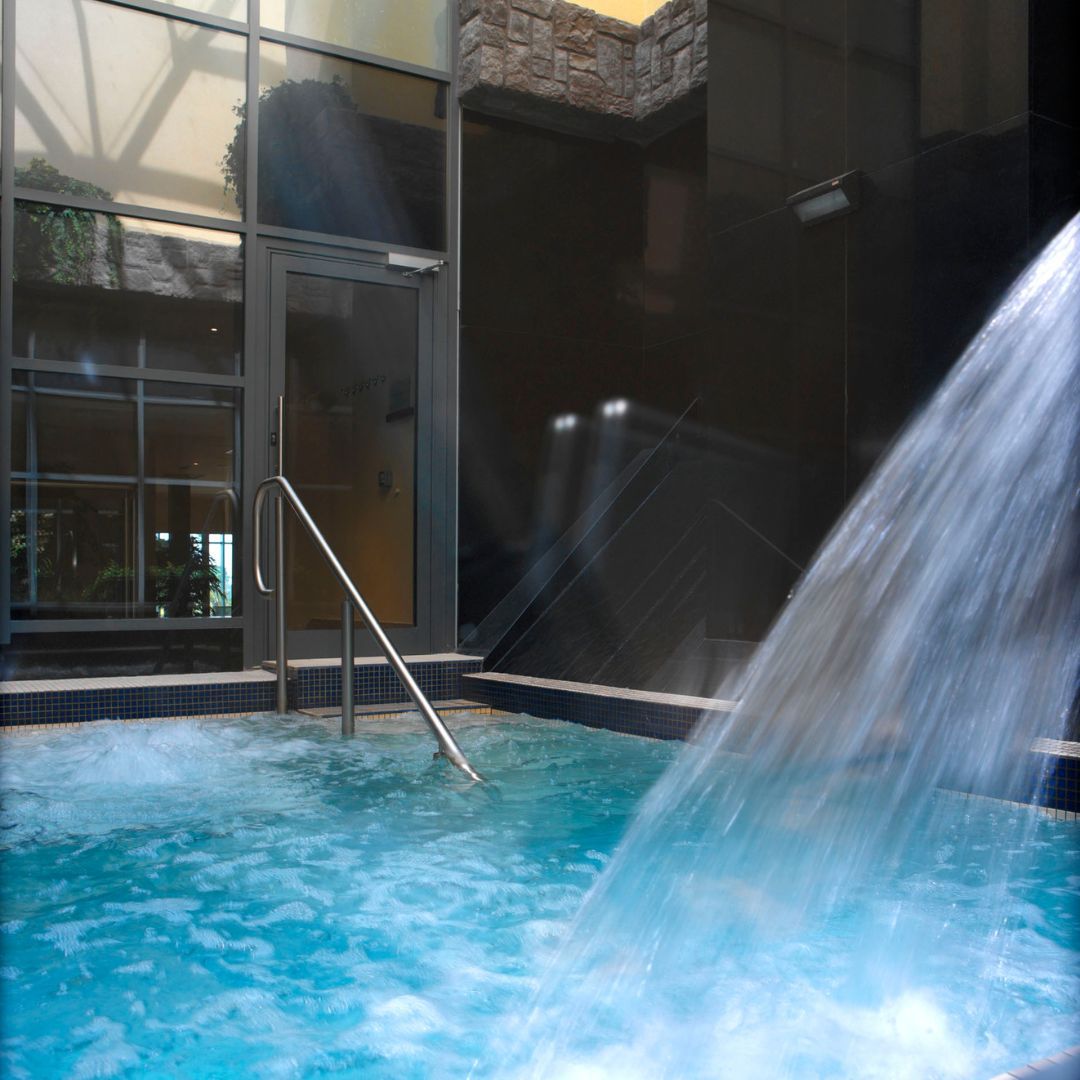Hydropool in The Heritage Spa Experience Thermal Suite