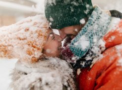 Indulge this festive season in an overnight stay with breakfast, Dinner, wine, Spa Experience and more...