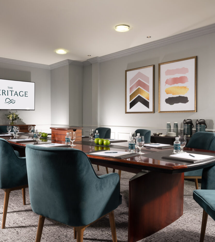 Moore Suite 2